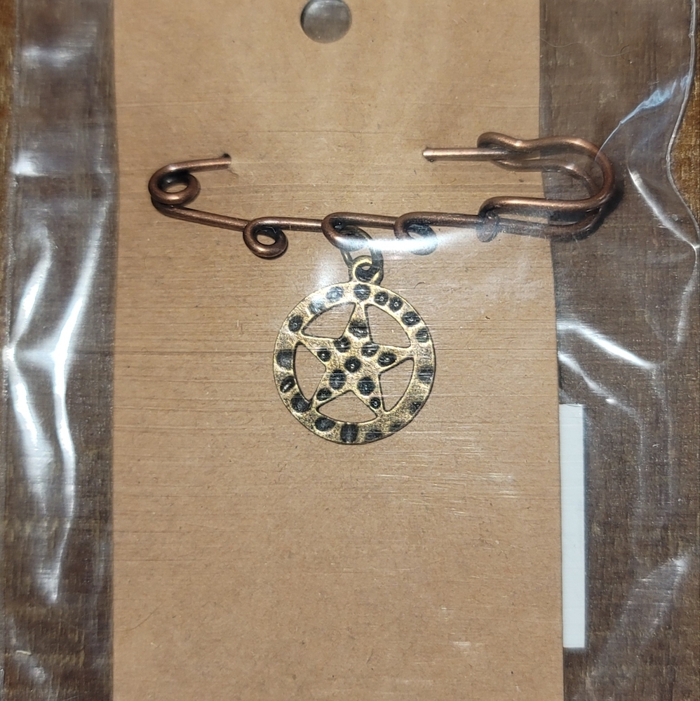 Brooch